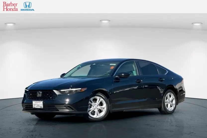 2025 Honda Accord LX photo 1