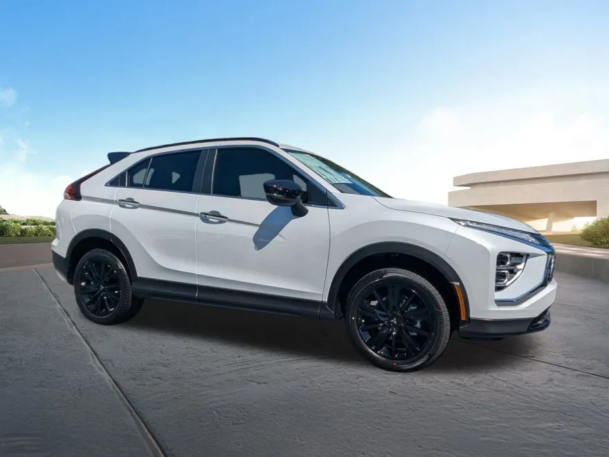 2025 Mitsubishi Eclipse Cross SEL photo 1