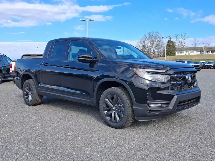 2025 Honda Ridgeline Sport photo 1