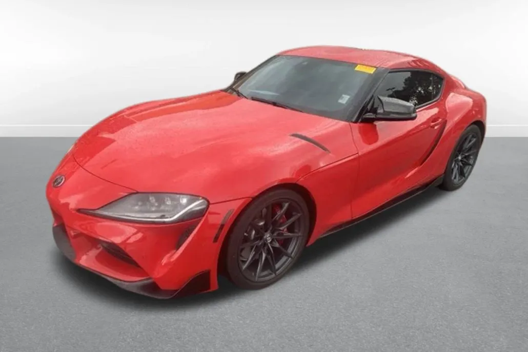 2024 Toyota Supra 3.0 photo 1