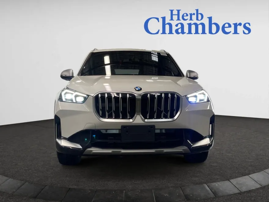2023 Bmw X1 XDrive28i photo 1