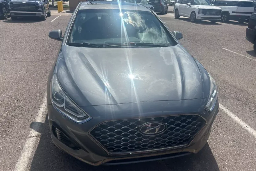2019 Hyundai Sonata Sport photo 1