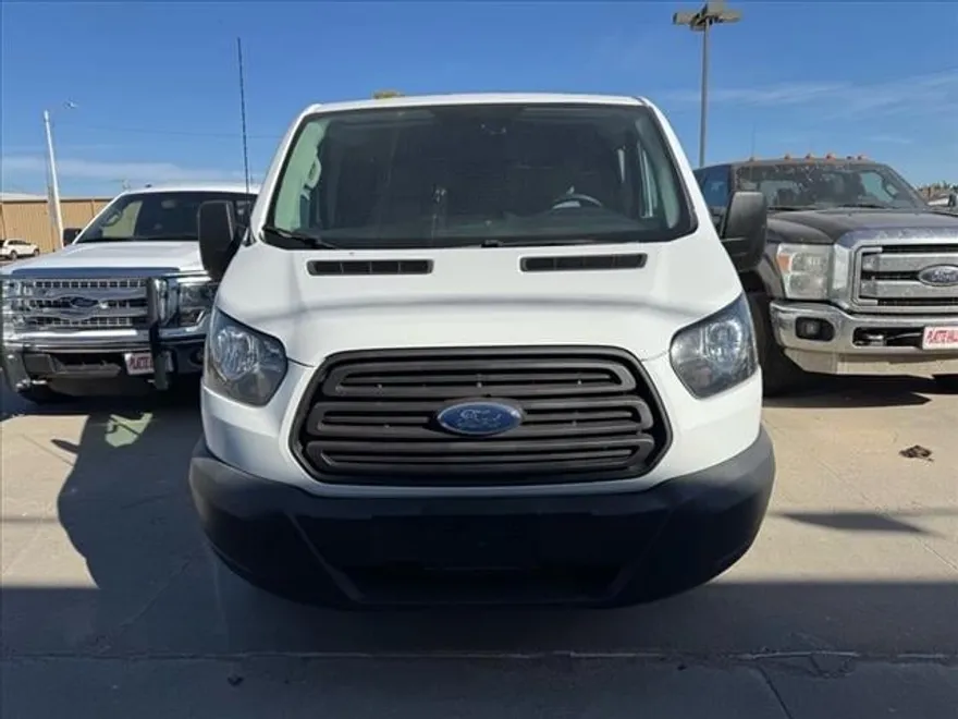 2018 Ford Transit photo 1