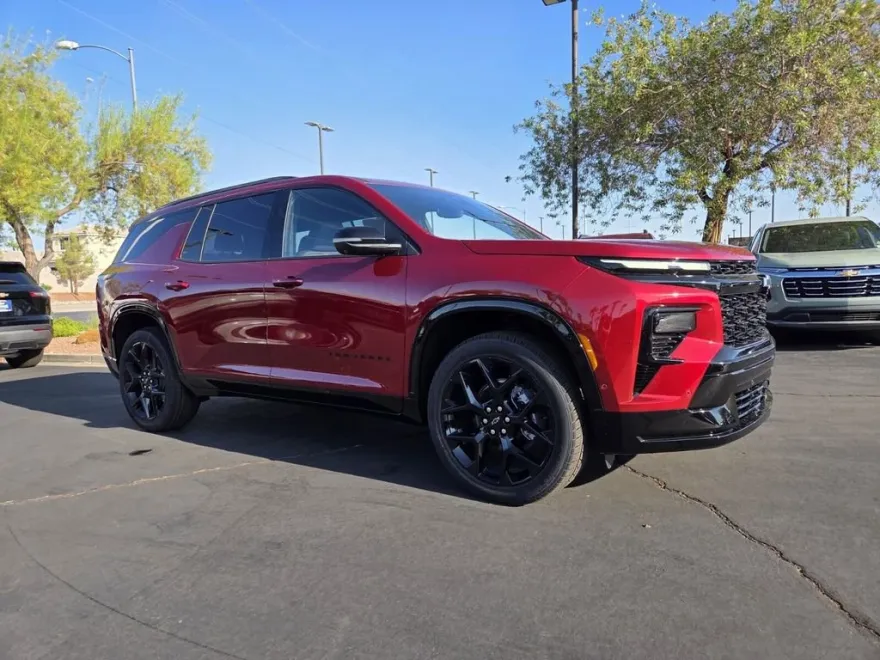 2026 Chevrolet Traverse RS photo 1