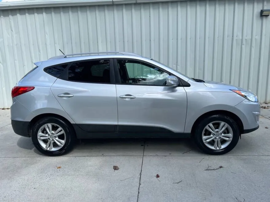 2013 Hyundai Tucson GLS photo 1
