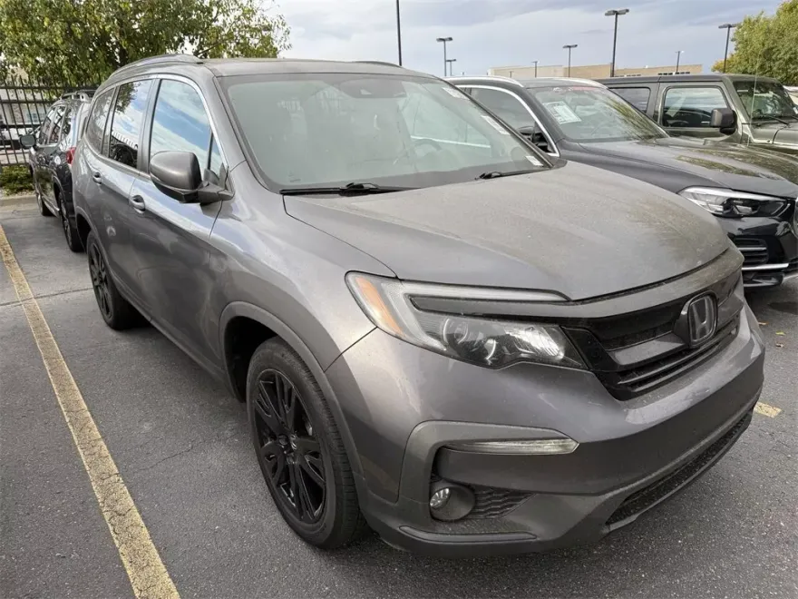 2022 Honda Pilot Special Edition photo 1