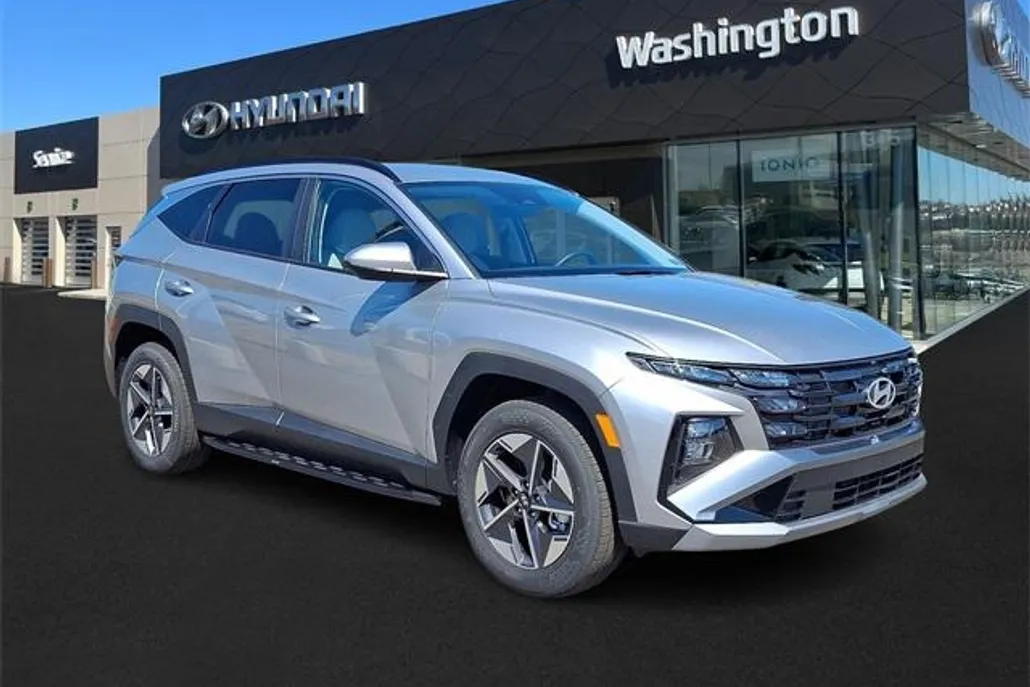 2025 Hyundai Tucson SEL photo 1
