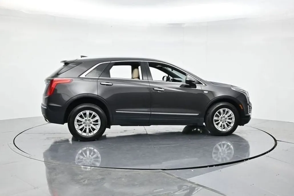 2018 Cadillac XT5 Base photo 1