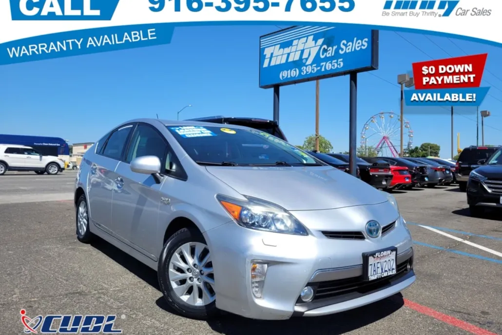 2013 Toyota Prius Plug-in photo 1