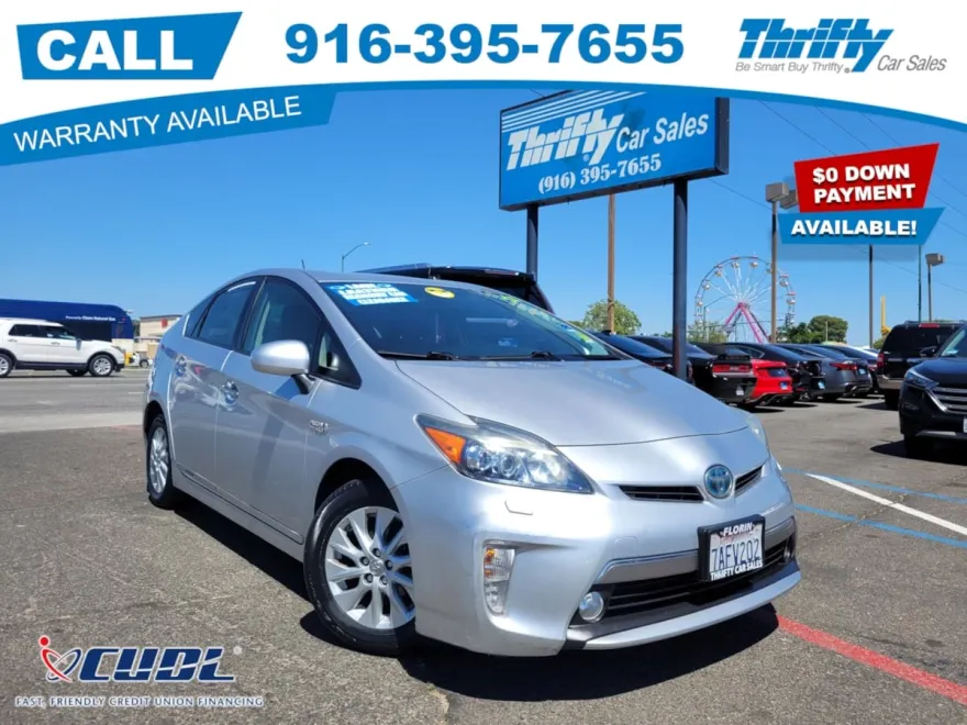 2013 Toyota Prius Plug-in photo 1