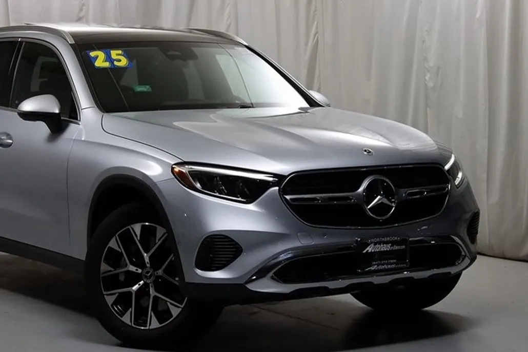 2025 Mercedes Benz GLC 350e 4MATIC photo 1