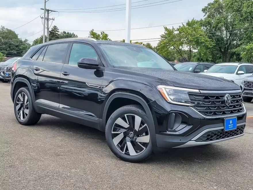 2026 Volkswagen Atlas Cross Sport SE Technology photo 1
