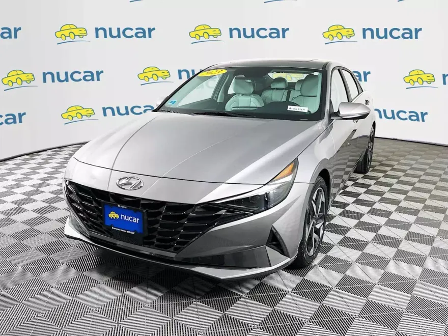 2023 Hyundai Elantra Limited photo 1