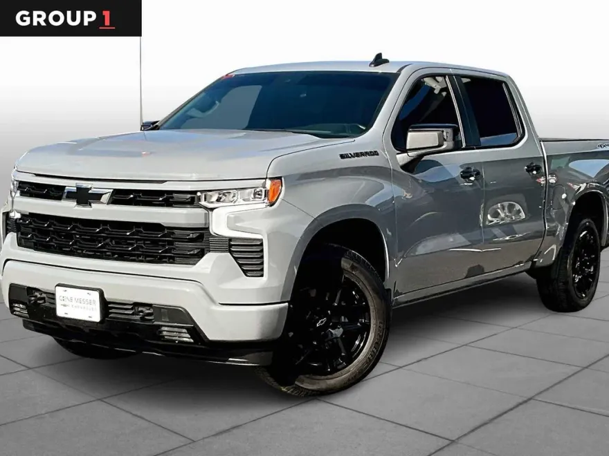 2024 Chevrolet Silverado 1500 RST photo 1