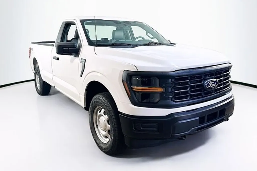 2025 Ford F-150 XL photo 1