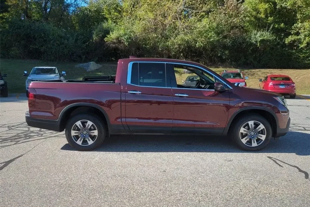 2019 Honda Ridgeline RTL-E photo 1