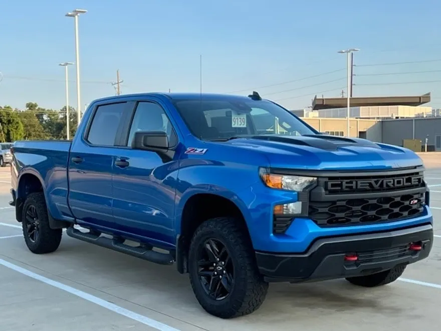 2022 Chevrolet Silverado 1500 Custom Trail Boss photo 1