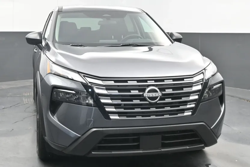 2025 Nissan Rogue S photo 1