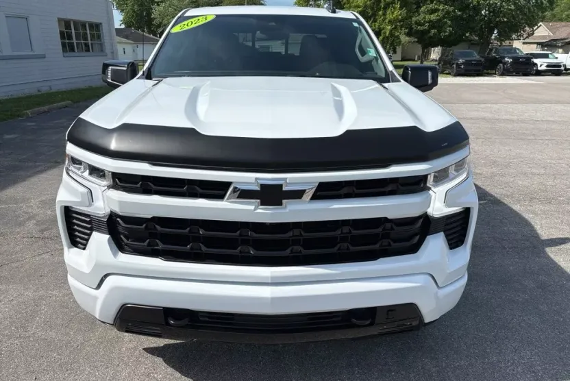 2023 Chevrolet Silverado 1500 RST photo 1