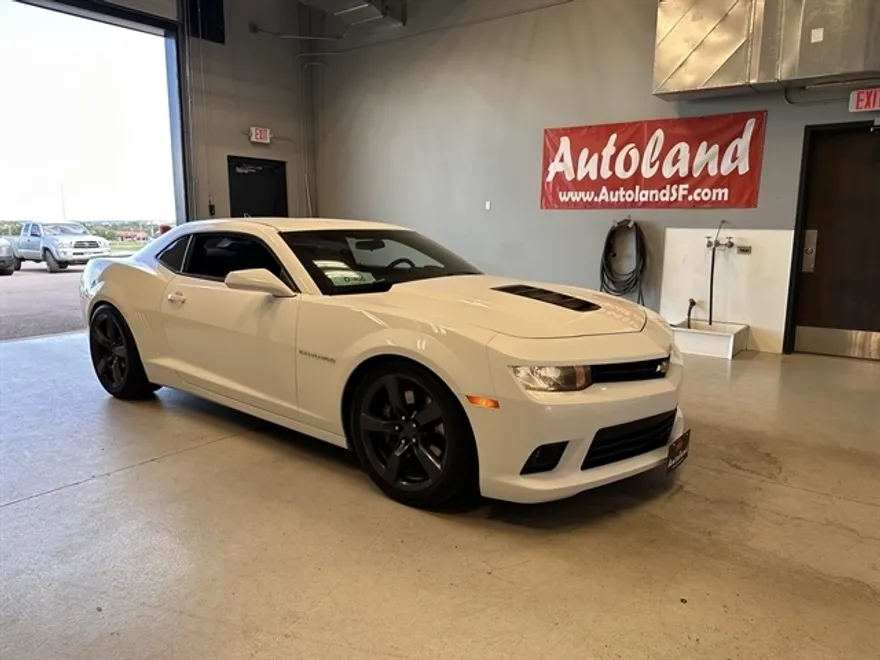 2014 Chevrolet Camaro SS photo 1