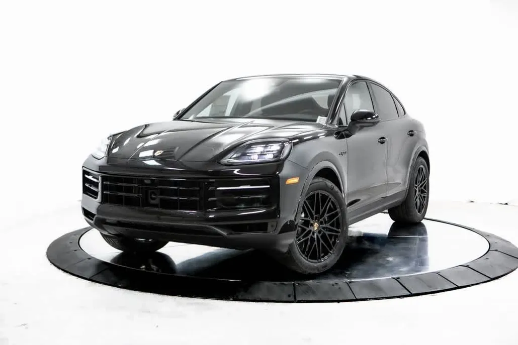 2025 Porsche Cayenne E-Hybrid Coupe photo 1