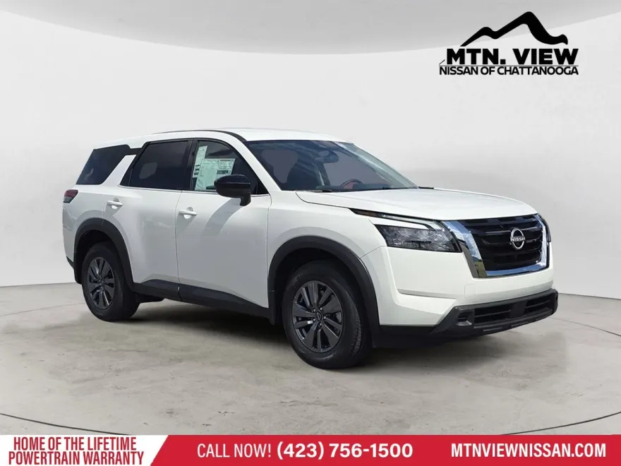 2025 Nissan Pathfinder S photo 1