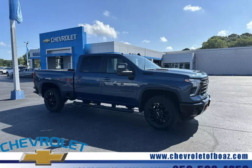2025 Chevrolet Silverado 2500HD LT photo 1