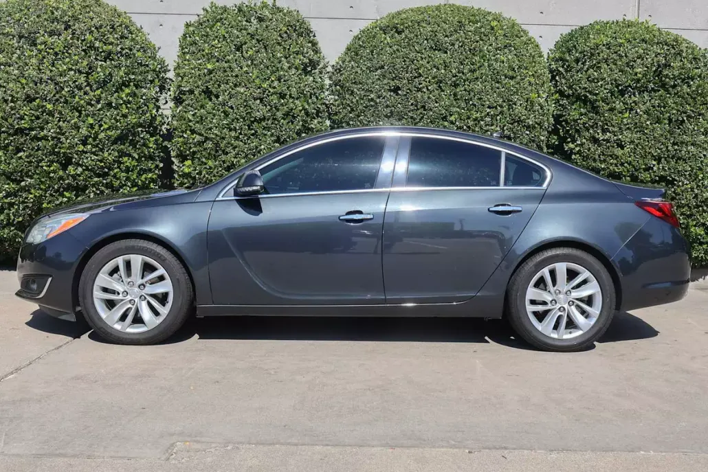 2014 Buick Regal Premium I photo 1