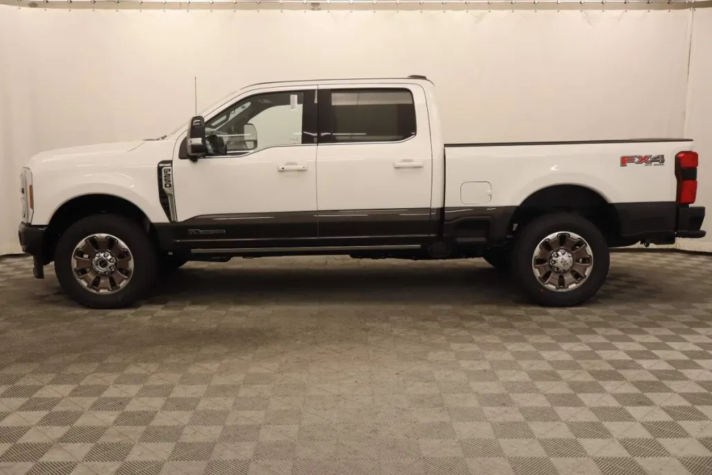 2025 Ford F-250 King Ranch photo 1