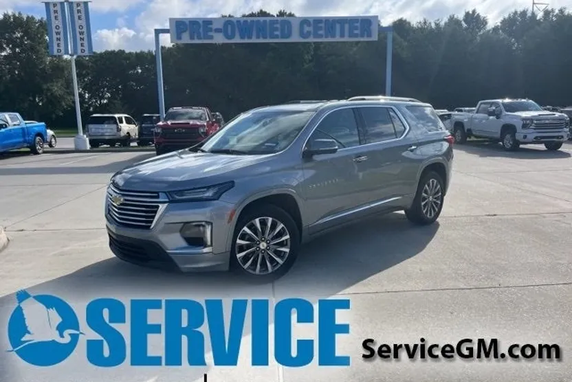 2023 Chevrolet Traverse Premier photo 1