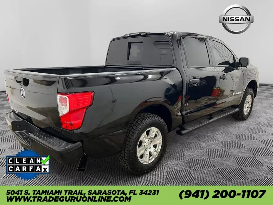 2021 Nissan Titan S photo 1