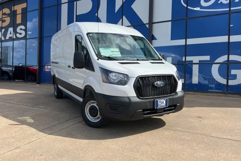 2025 Ford Transit photo 1