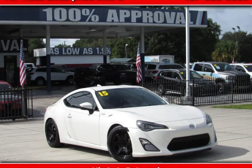 2015 Scion FR-S photo 1