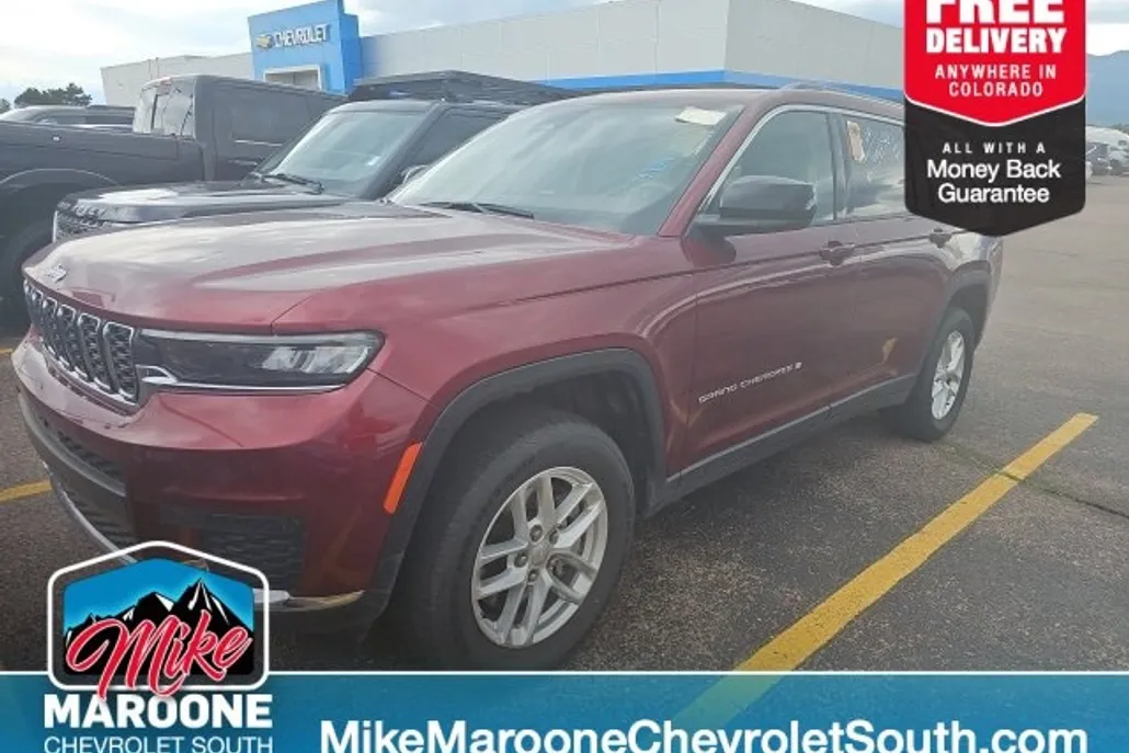 2023 Jeep Grand Cherokee Laredo photo 1