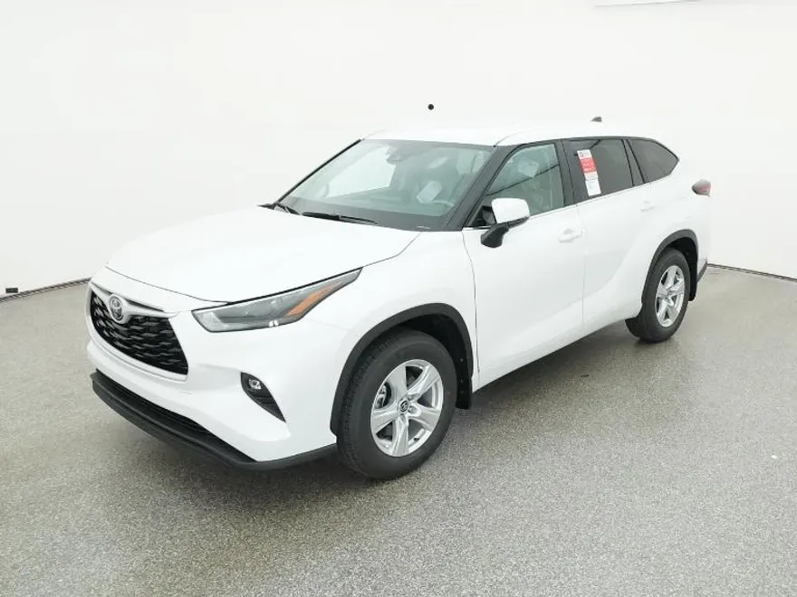 2025 Toyota Highlander XLE Limited photo 1