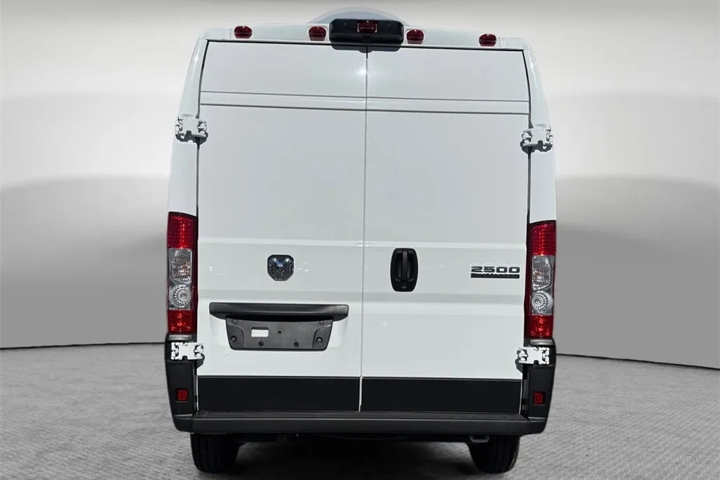 2025 Ram ProMaster 2500 photo 1