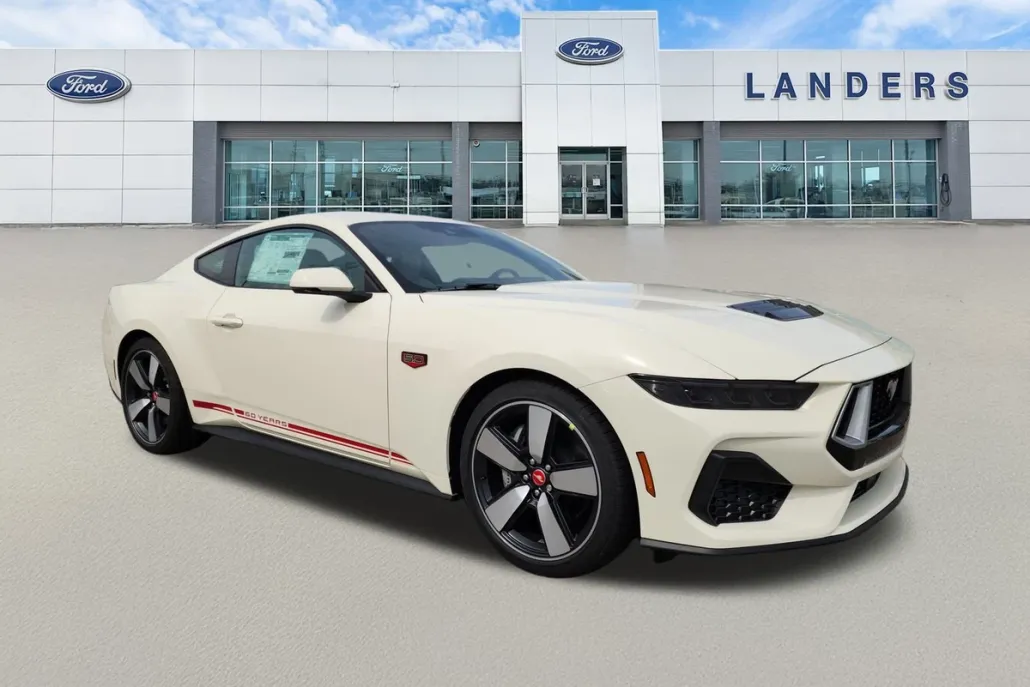 2025 Ford Mustang GT Premium photo 1
