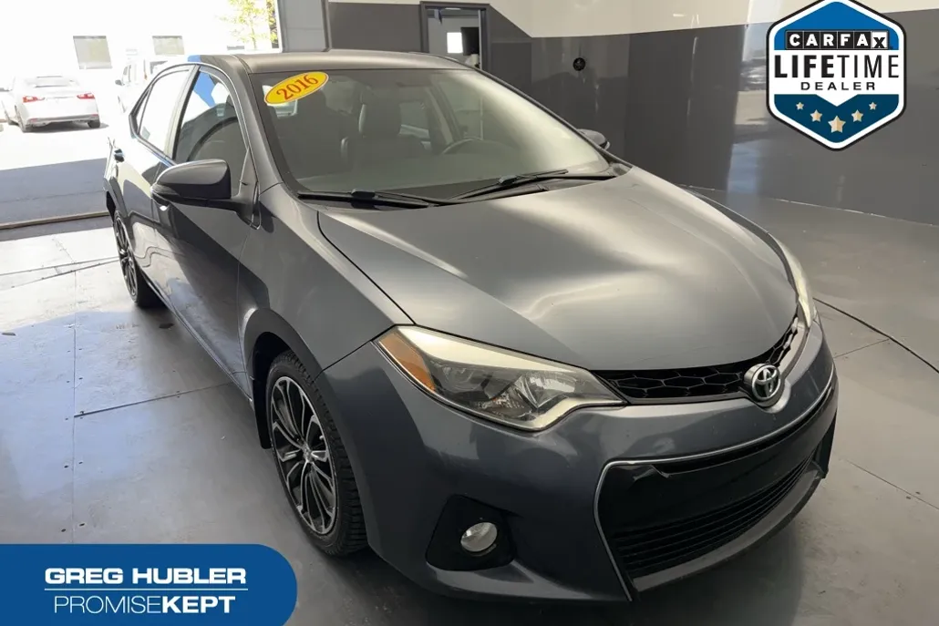 2016 Toyota Corolla Plus photo 1