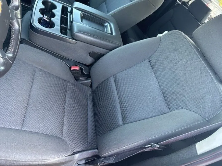 2016 Chevrolet Silverado 1500 photo 1