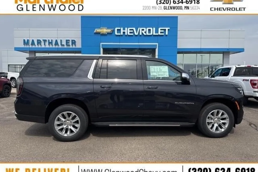 2025 Chevrolet Suburban Premier photo 1