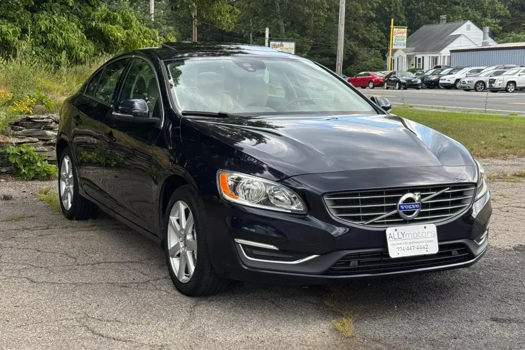 2016 Volvo S60 T5 Premier photo 1
