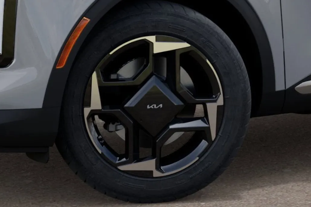 2026 Kia Sportage EX photo 1