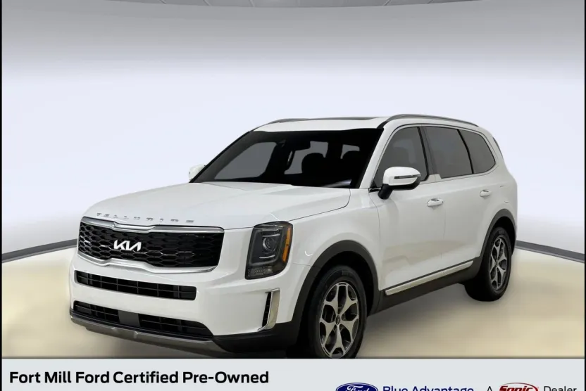2022 Kia Telluride EX photo 1