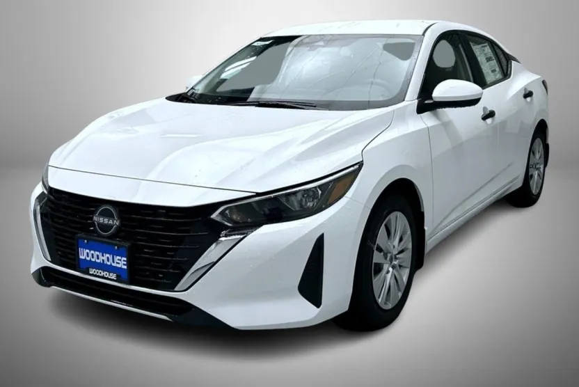 2025 Nissan Sentra S photo 1