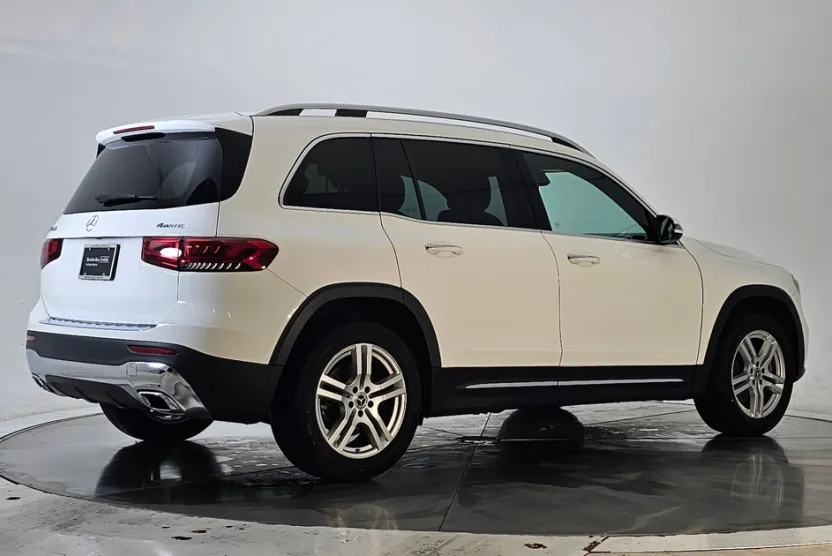 2022 Mercedes Benz GLB 250 4MATIC photo 1