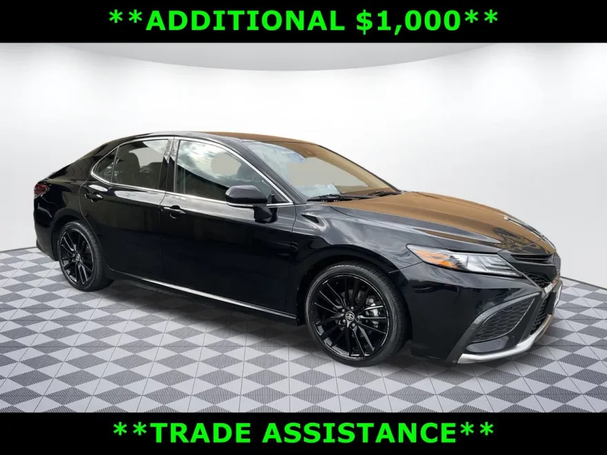 2023 Toyota Camry XSE photo 1