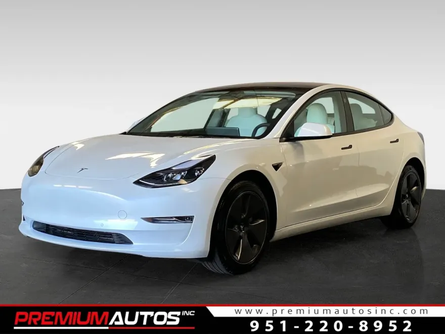 2022 Tesla Model 3 photo 1