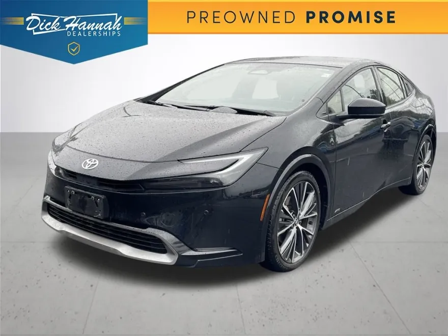 2023 Toyota Prius Limited photo 1