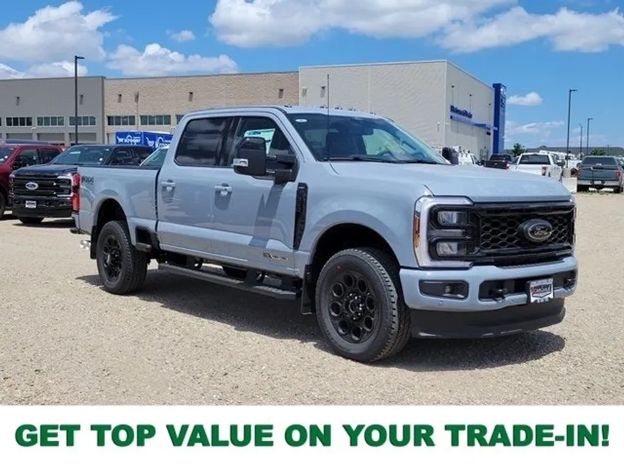 2025 Ford F-350 photo 1