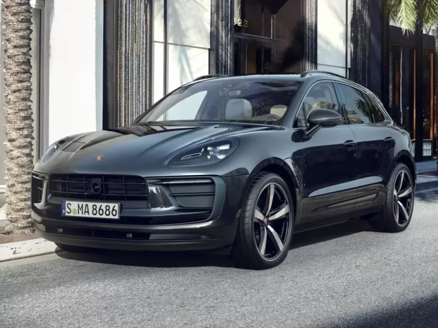 2025 Porsche Macan Base photo 1